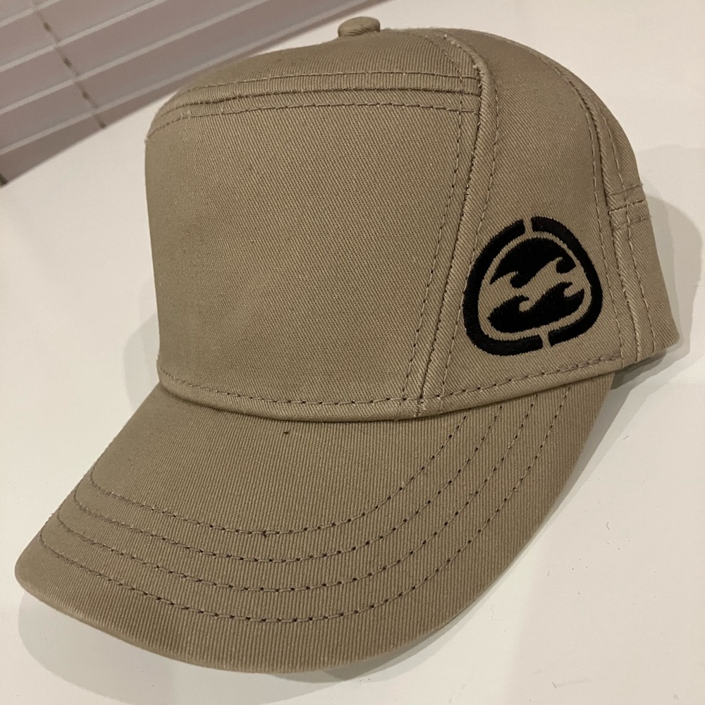 Men's Beige Billabong Castro